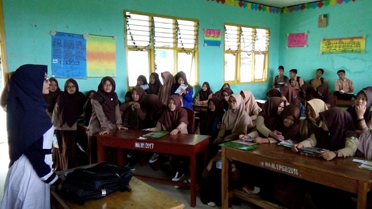 Jaring Mahasiswa Baru, Dosen-dosen STIS Darusy Syafaah Blusukan