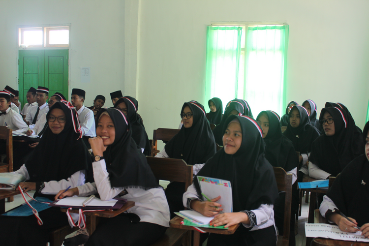 PBAK STIS Darusy Syafa'ah Bersih Dari Atribut Aneh